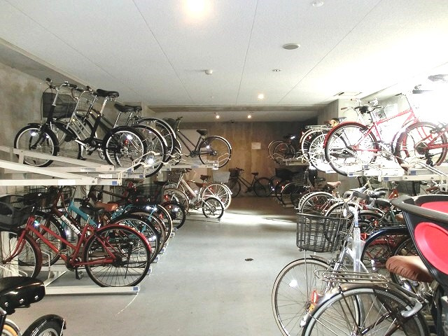 プロスペクトKALON三ノ輪の設備|プロスペクトＫＡＬＯＮ三ノ輪の駐輪場です