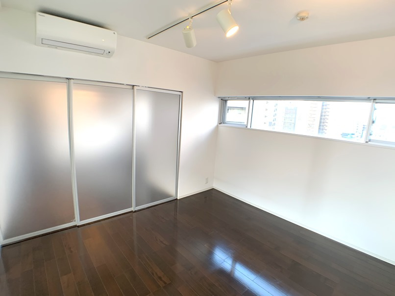 プロスペクトKALON三ノ輪の設備|リフォーム、洋室は隣部屋と接していないプライバシー確保された空間です