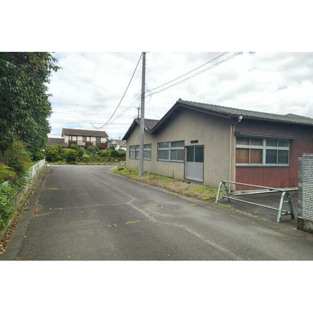 売地　城里町石塚1126-1，1126-4，1126-2の前面道路含む現地写真|前面道路含む現地写真です