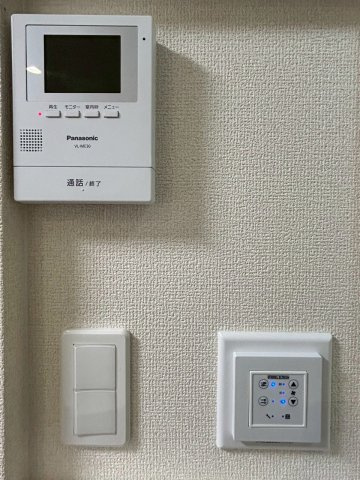 リナージュ／中央区出水第2期／１号棟のセキュリティ|お客様の顔を見て応対できる安心感のあるテレビモニター付きインターホン