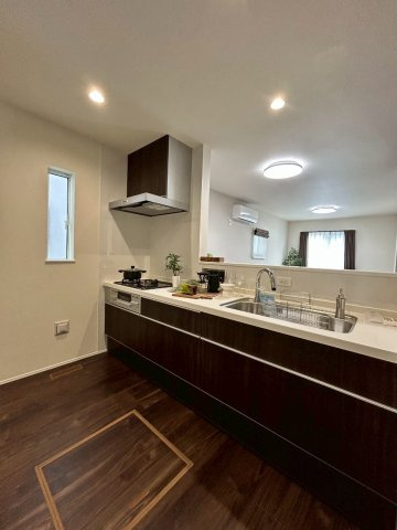 リナージュ／中央区出水第2期／１号棟のキッチン