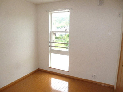 【洋室】 | ブルック大瀬Ｂ