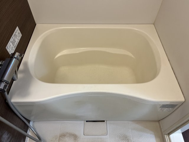 ハウス英賀保の浴室