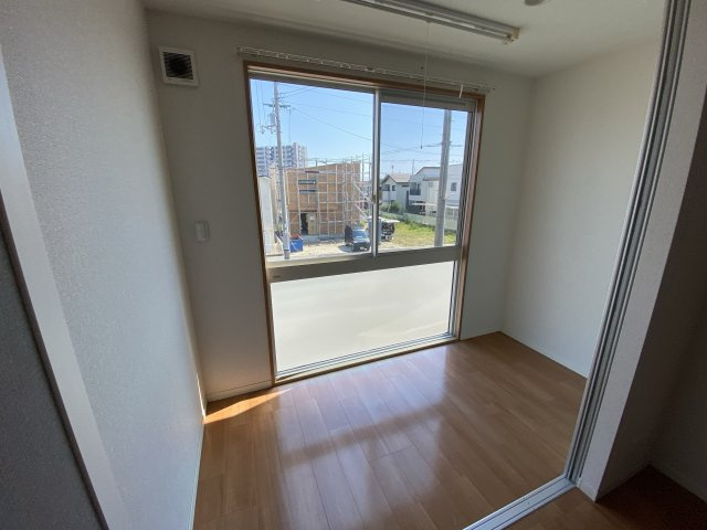 メゾン英賀保駅北のバルコニー