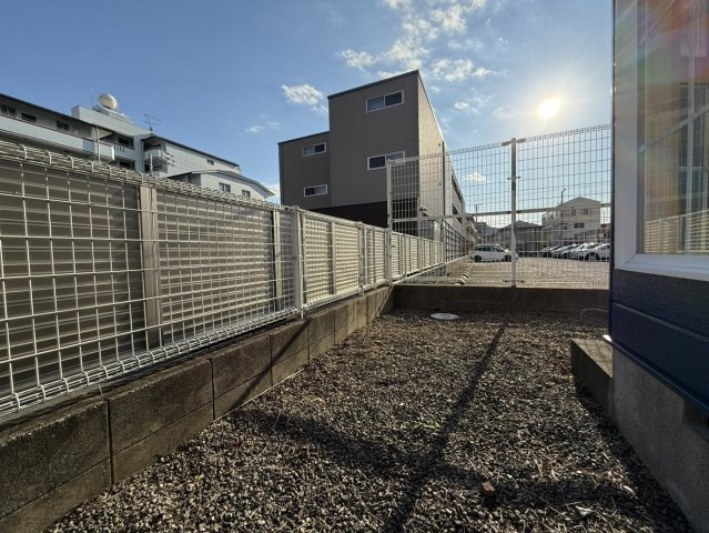 エンゼルハイツ高須の庭