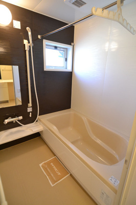 【浴室】 | スターブル | お風呂のサイズはおよそ113cm!