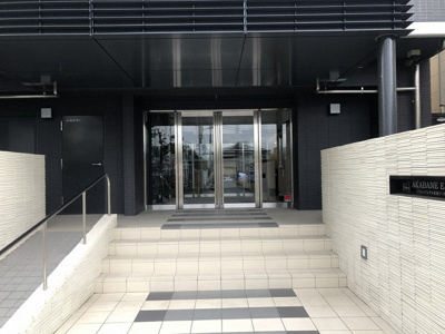 【エントランス】 | フュージョナル赤羽EAST 