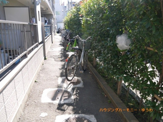 【その他共用部分】 | 敷地内には、駐輪場有ります。