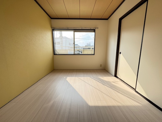 トータスメールの洋室