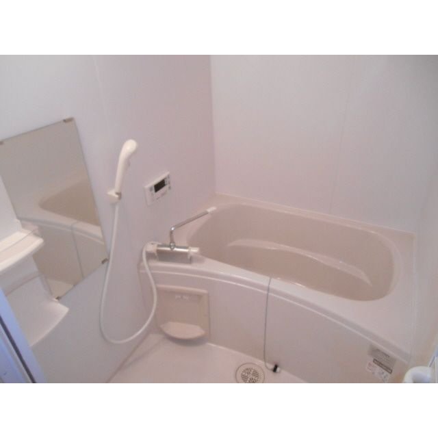 アスピリア　トレゾールの浴室