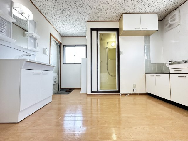 シティーライフ比島の居間・リビング