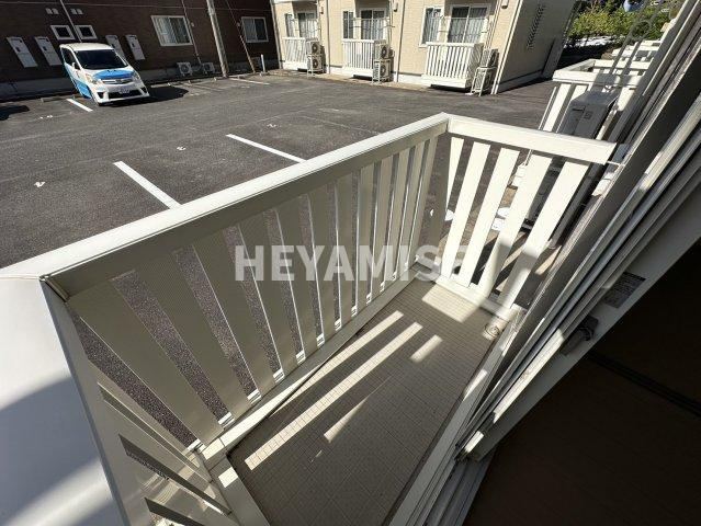 ニューハイツタリカドC棟のバルコニー|※室内画像は別号室のもの