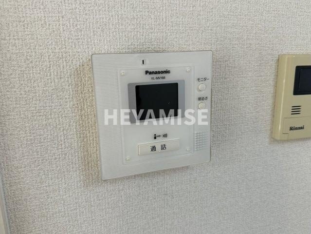 ニューハイツタリカドC棟のセキュリティ|※室内画像は別号室のもの