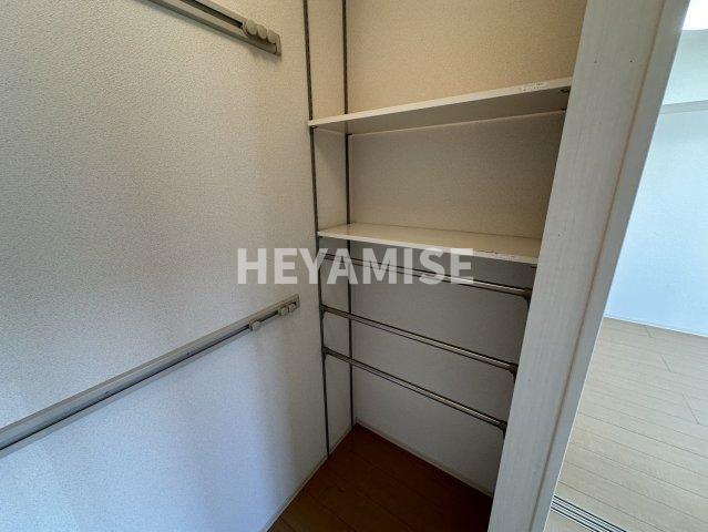 ニューハイツタリカドC棟の収納|※室内画像は別号室のもの