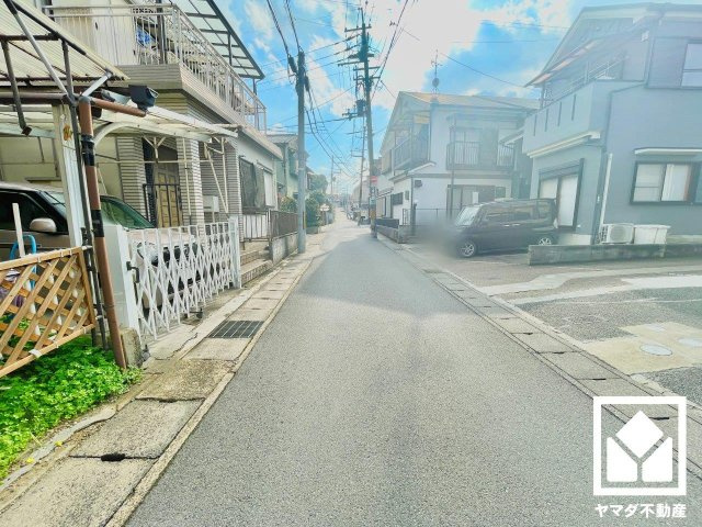 宇治市宇治矢落の前面道路含む現地写真