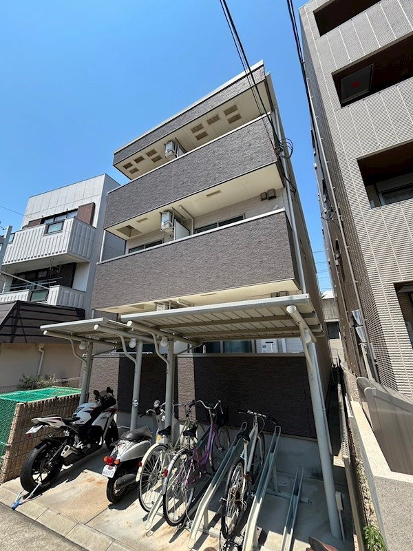 尼崎市西御園町のアパートの外観