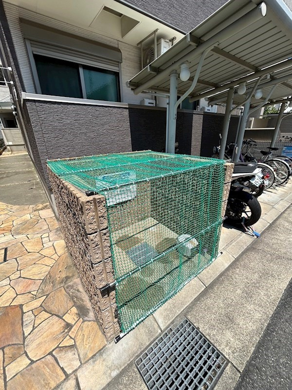 尼崎市西御園町のアパートのその他共用部分