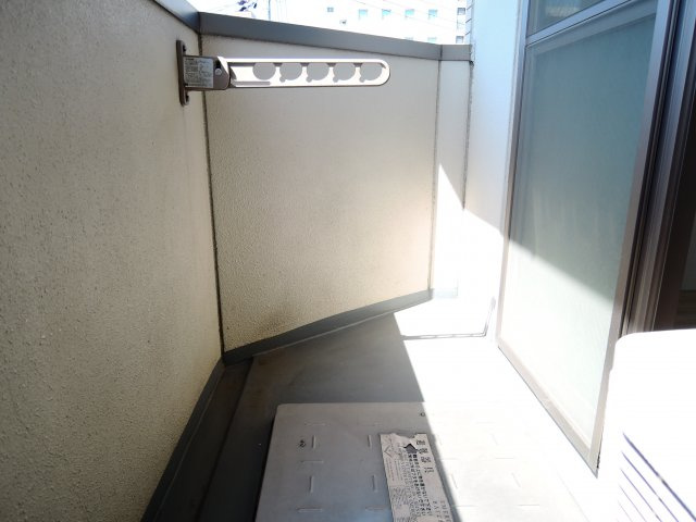 高槻市京口町の賃貸マンションのバルコニー