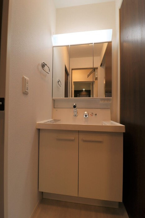 カサベルデの洗面所