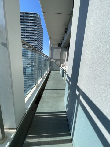 ジオタワー高槻ミューズガーデンのバルコニー