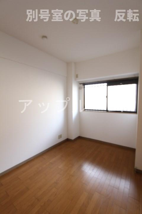 レージュ至来の居間・リビング