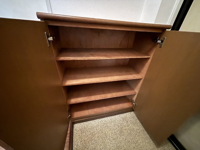 玄関の下駄箱収納