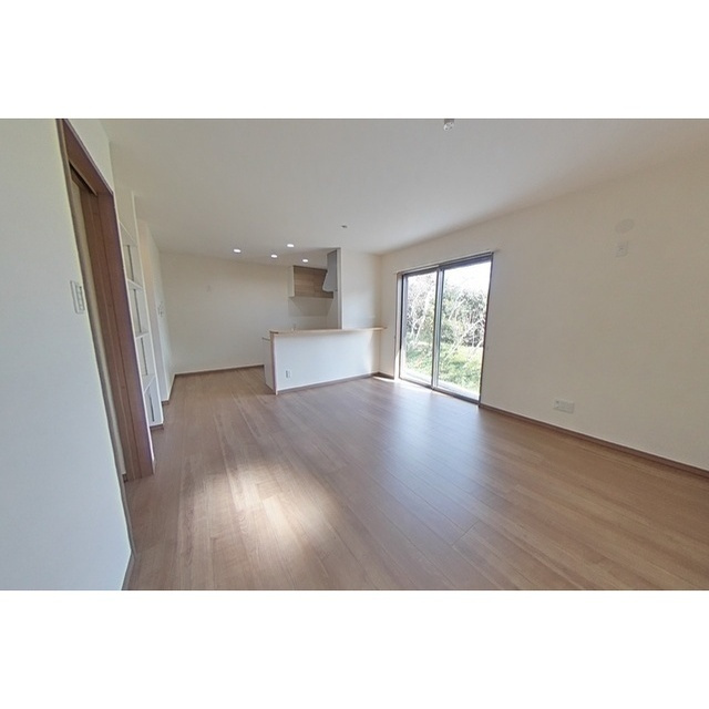 大垣市墨俣町二ツ木の一戸建ての居間・リビング