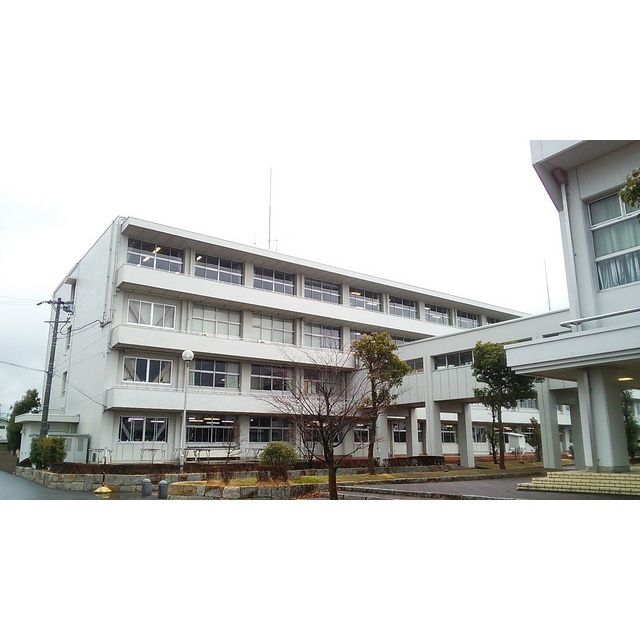 大垣市墨俣町二ツ木の一戸建ての周辺|東安中学校