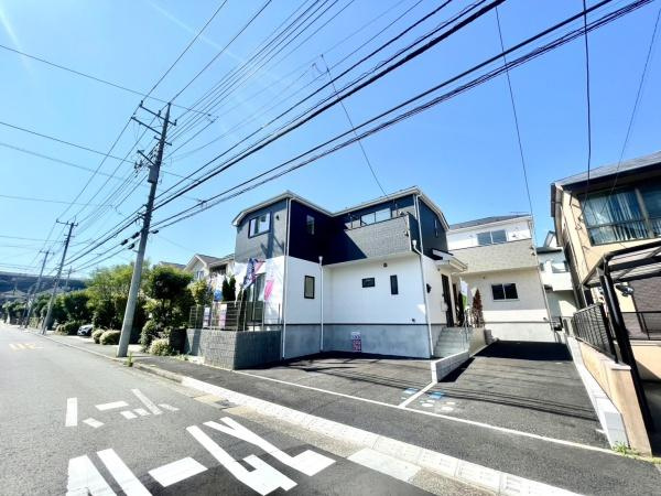 横浜市青葉区荏田西３丁目の新築一戸建の駐車場|カースペース2台分あります