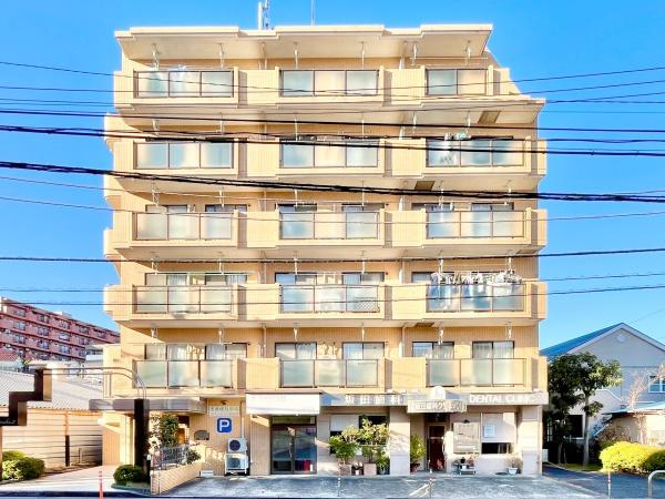 横浜市磯子区岡村５丁目の中古マンションの外観|周辺は落ち着いた街並み。
是非一度、現地へお越しください。
ご自宅まで送迎も可能です