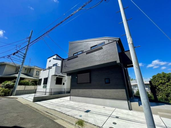 横浜市神奈川区中丸の新築一戸建の外観|閑静な住宅地でゆったりとお過ごし頂けます。
お気軽にお問合せ下さい！