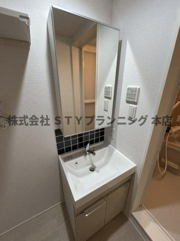 仲介手数料０円！MOVE本陣PREMIOの独立洗面台
