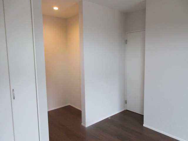 【仲介手数料無料】新築後未入居戸建　東松山市小松原町21-10（全2棟）の収納