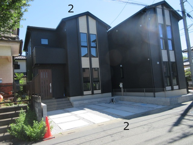 【仲介手数料無料】新築後未入居戸建　東松山市小松原町21-10（全2棟）の外観
