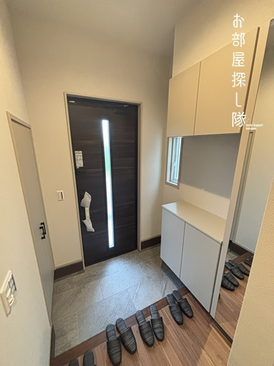 久留米市合川町の新築一戸建の玄関