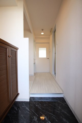 【玄関】 | ラ・シャンブル福田１号館