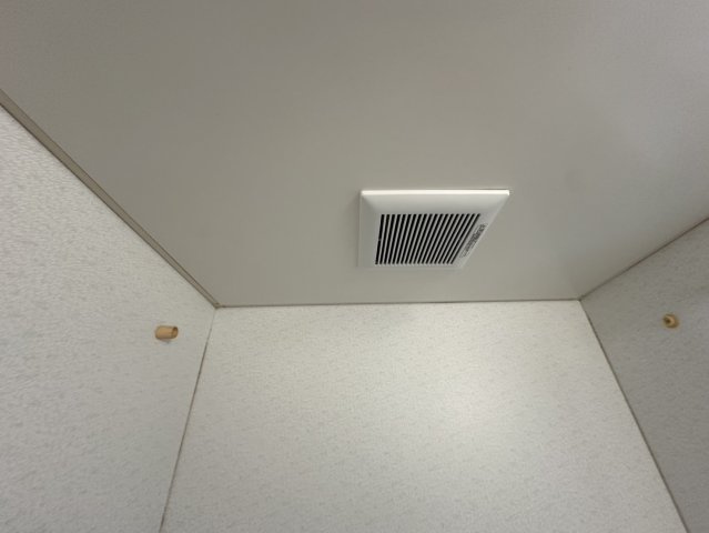 リビング西山町の設備