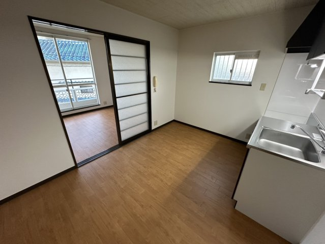 リビング西山町の居間・リビング