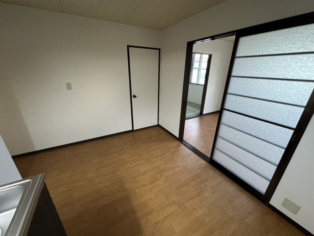 リビング西山町の居間・リビング