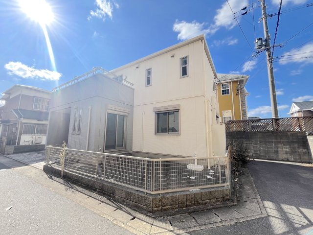 諸岡３丁目戸建ての外観