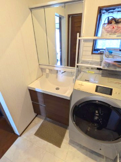 滑川町羽尾  中古戸建の洗面所