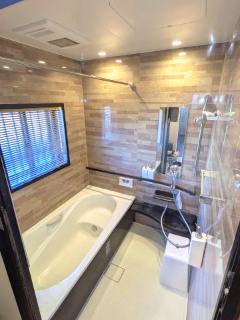 滑川町羽尾  中古戸建の浴室