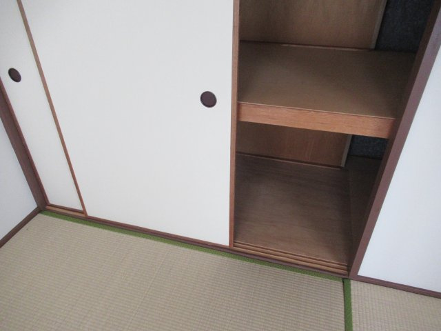 兵庫県公社　神陵台特別の収納|ちょっとした収納スペースも充実しています