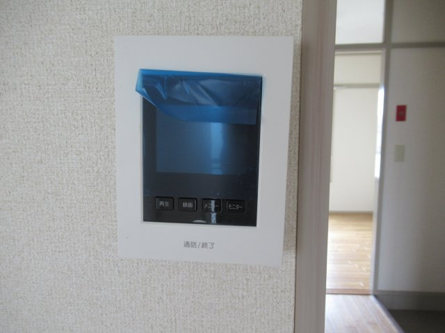 兵庫県公社　神陵台特別のセキュリティ|モニター付きインターホンがあるので急な来客でも安心です。