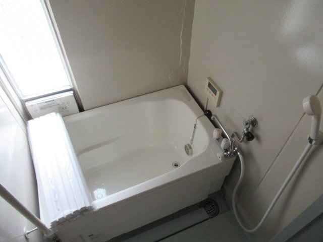 兵庫県公社　神陵台特別の浴室|きれいなお風呂です