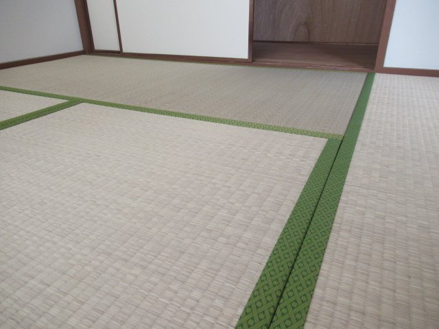 兵庫県公社　神陵台特別の内装|きれいな内装です