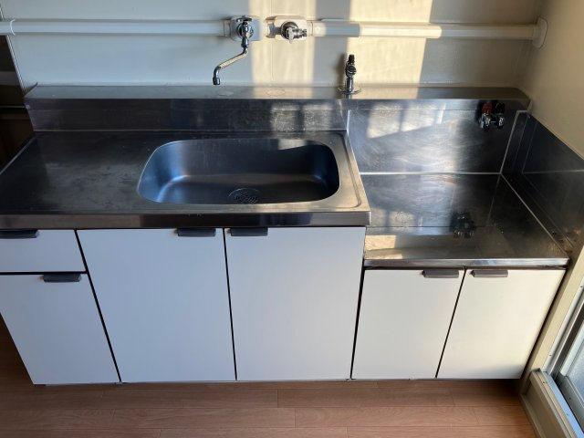 兵庫県公社　伊川谷（３）４号棟のキッチン|お料理しやすいキッチンです