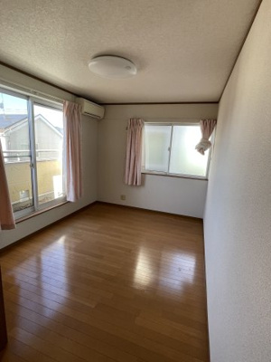 【居間・リビング】 | 真岡市並木町4LDK中古住宅