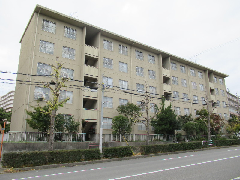 兵庫県公社　神陵台特別の外観|おしゃれな外観です