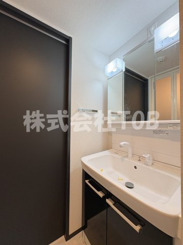 【独立洗面台】 | グローリオシェルト南烏山 | 3面鏡シャンプードレッサー※クリーニング完了前※
